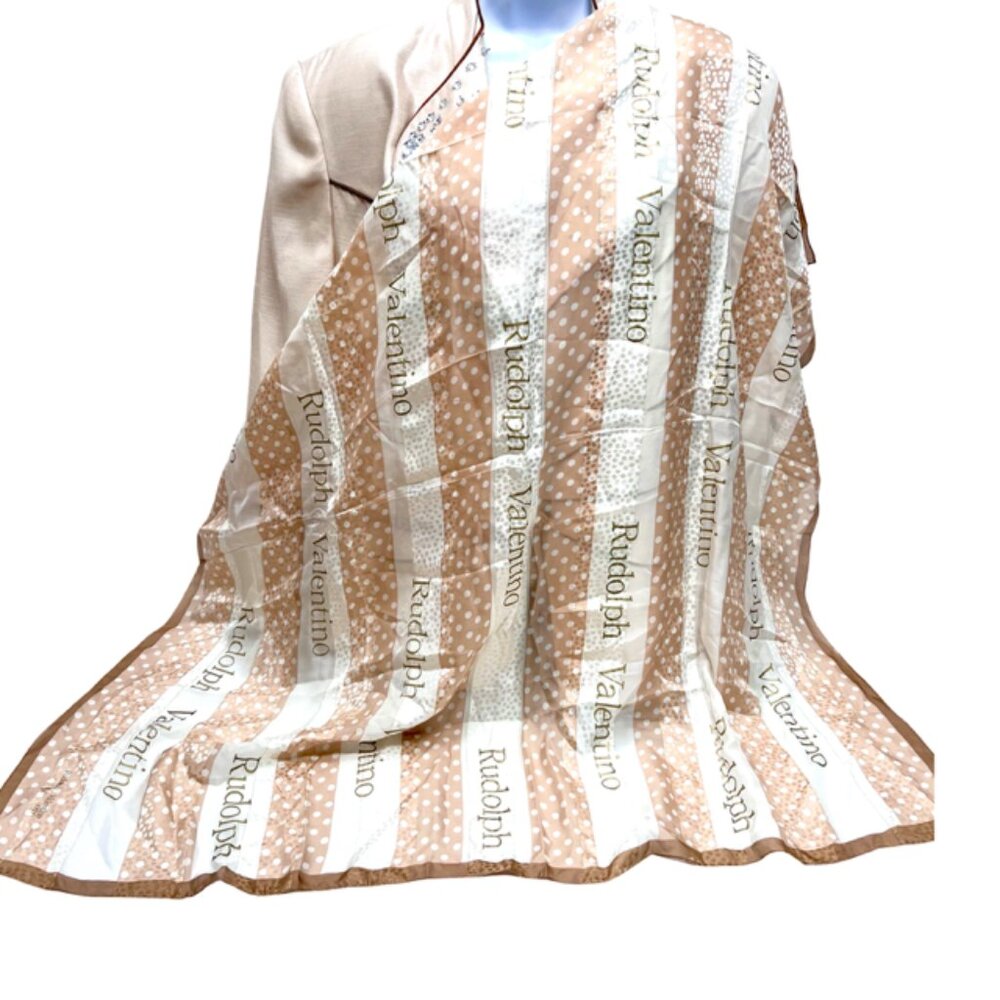 Valentino Rudolph 1921 scarf, 100% sheer silk, 38" x40" large full body wrap(35) - Picture 2 of 12